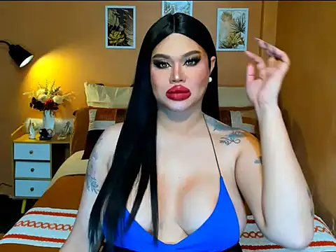 AlluringCamora live cam on StripChat