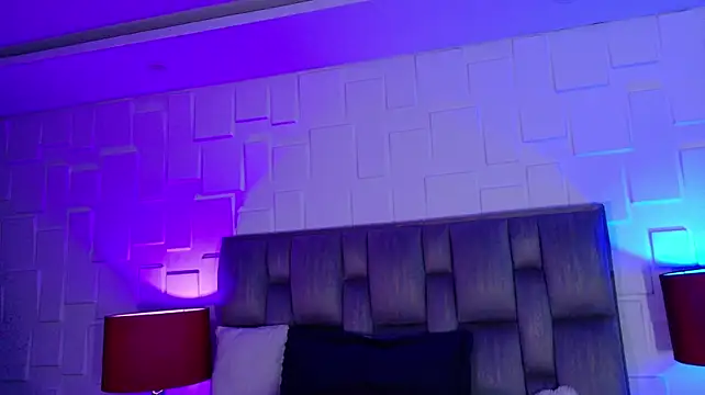 ViolettClay_ live cam on StripChat