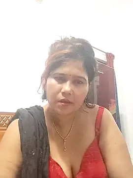 Rose-24 live cam on StripChat