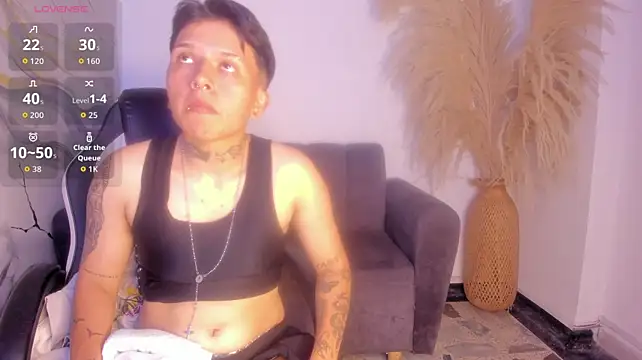SamBlaze_ live cam on StripChat