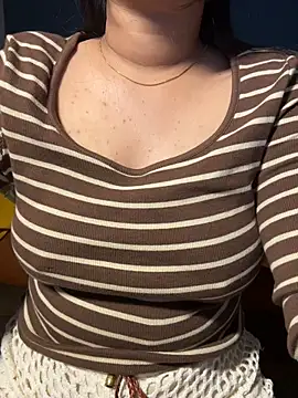 edenshadow live cam on StripChat