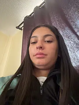 Lucifer-firee live cam on StripChat
