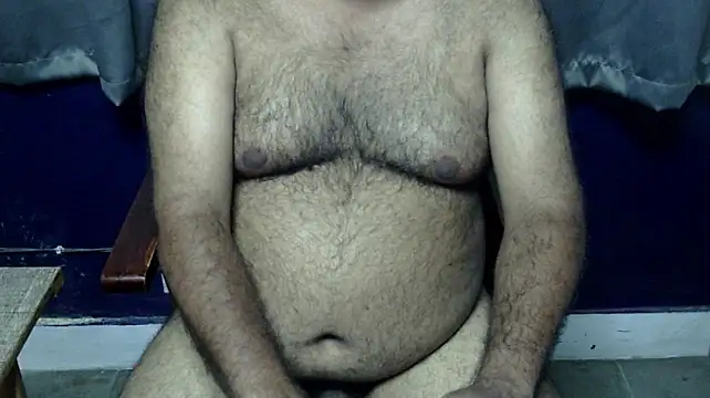 hairysubcub_70 (Ask my age) - Welcome To Daddy's Room. Make Daddy Cum.