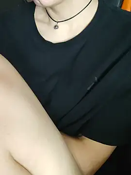 Aashikalaa live cam on StripChat