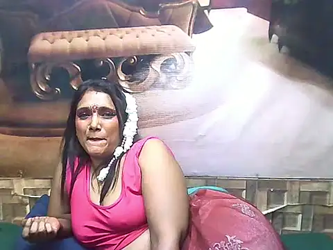 IndianSexyLady20 live cam on StripChat