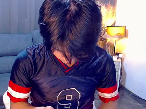 NautyBoyBrazeen_143 live cam on StripChat