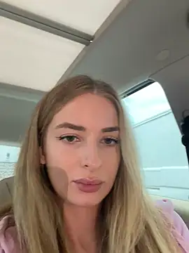 EvieEvans live webcam