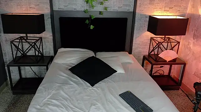 mia_venon