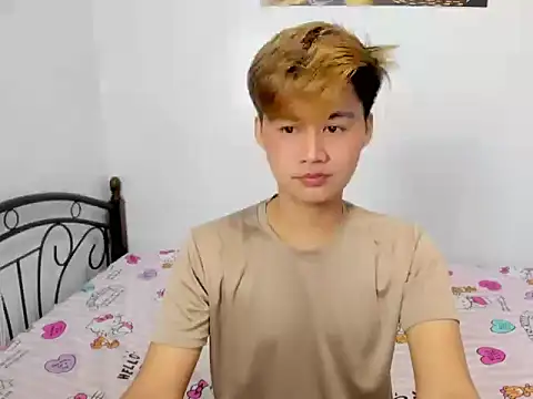 urasian_jhon (M young) - cum show