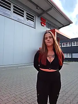 Luna_Lynn