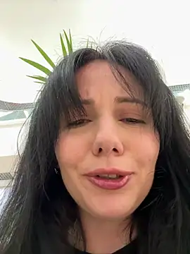 bad_girl_elly (F young) - Saliva on my tits