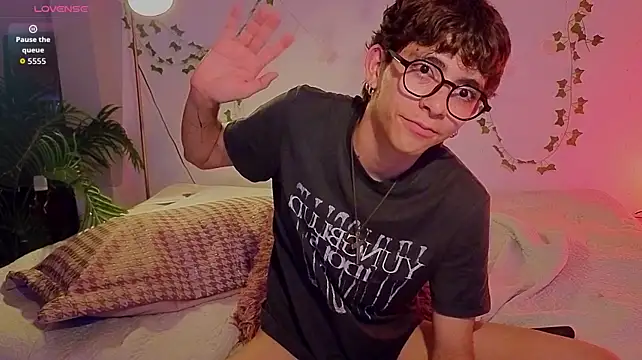 matty_sparkk (M twink) - My dick doing the helicopter