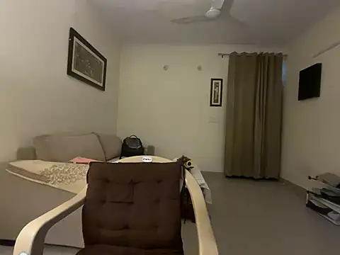anna_girl22 (F young) - Birthday month  28 sep