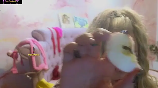 Penelope_Pinky live cam on StripChat