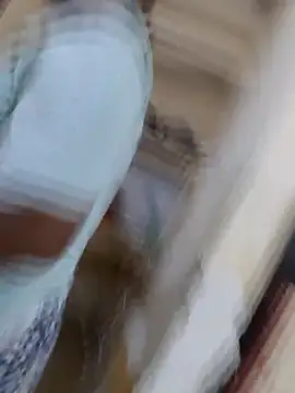Your_Alinaa live cam on StripChat