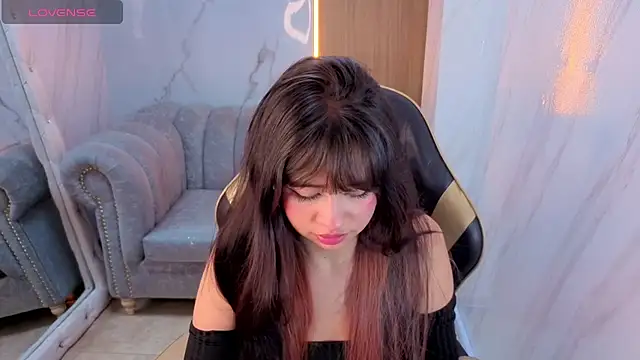 chloe_sweet_tf live cam on StripChat