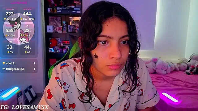 Lovelyamyy webcam