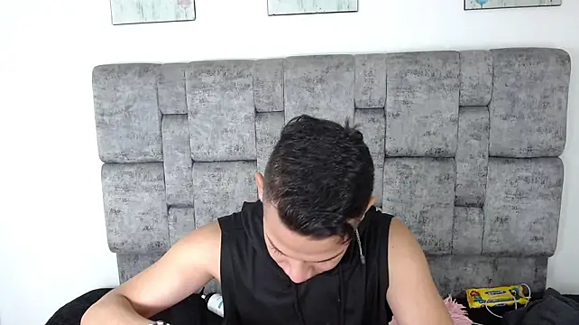 axcel_boy_ live cam on StripChat