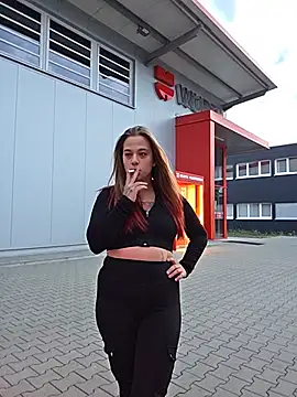 Luna_Lynn