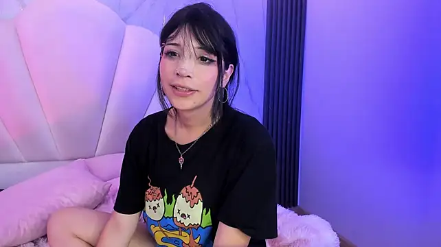 AliiceWonderland_ live sex cam