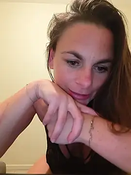 WildSweetheartXO live sex cam
