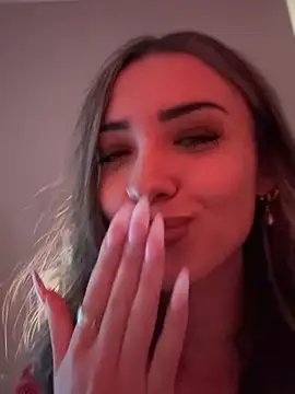 Tiny-Mimi live cam on StripChat
