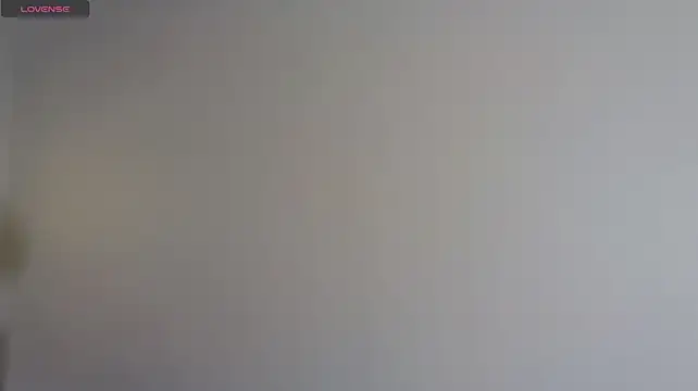Calipso_Parisi live cam on StripChat