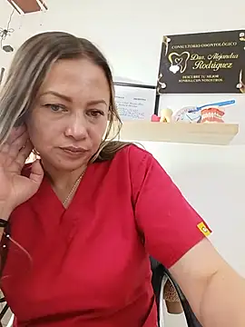 _Dentist-Madisson_04 live cam on StripChat