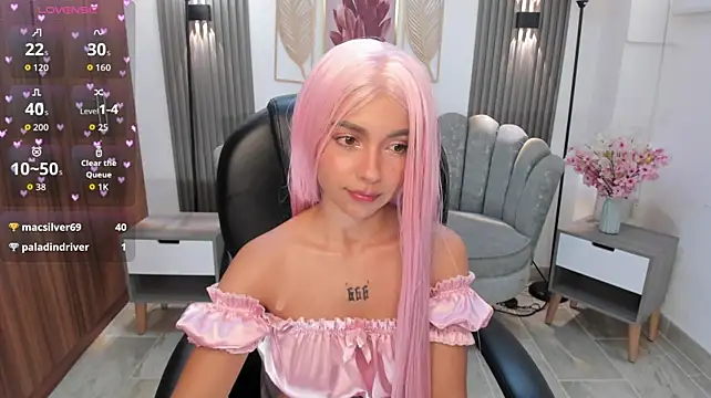 Honeyy_Taylor live cam on StripChat