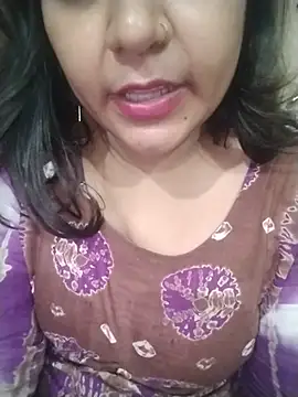 Fathema100 live cam on StripChat