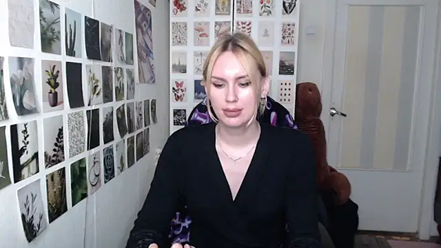 CapriScorpion live cam on StripChat