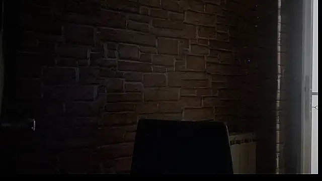 ElizaStorm live cam on StripChat
