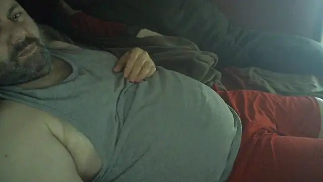 immikew1975 live cam on StripChat