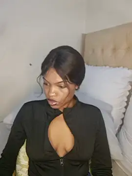 SATHIVA live cam on StripChat