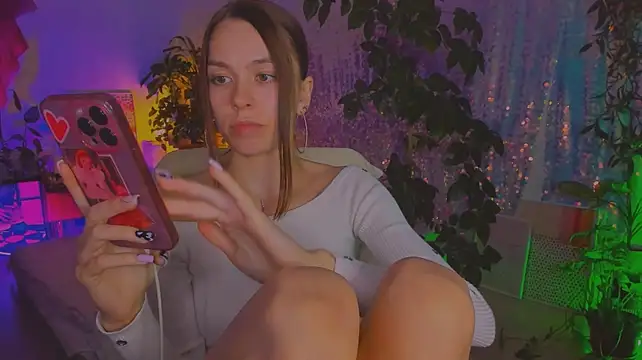 poli__ live cam on StripChat