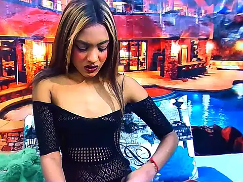 IndianPretty14u2Luv webcam