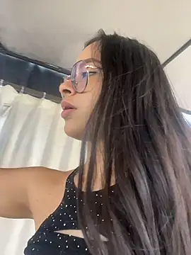 KittyKatesXXX live sex cam