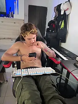 AngelLatinBoy