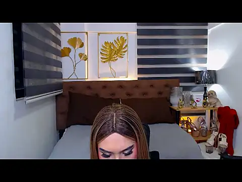 JuicyCockThea webcam