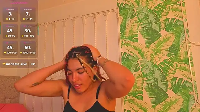 _lili_rose_ live cam on StripChat
