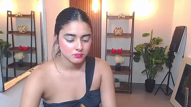 _Lucy_Grey_ live cam on StripChat