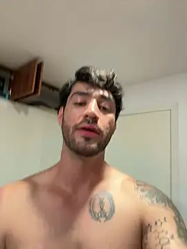 Antonelly1111 live cam on StripChat