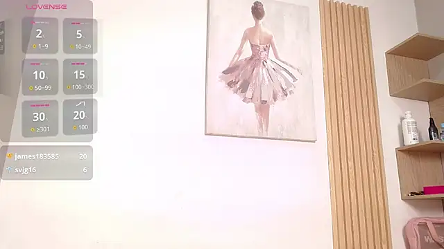 queen_adhara live cam on StripChat