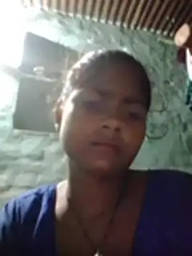 Aaradhya_sharmaa live cam on StripChat