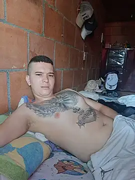 Mikedotow live cam on StripChat