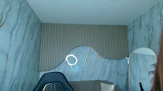 martina1_r live cam on StripChat