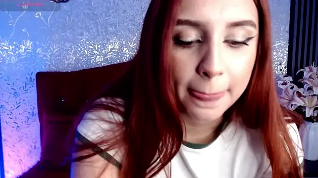 AntonelaSalazar live cam on StripChat