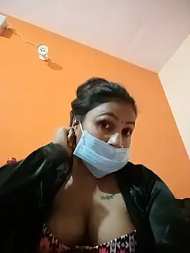 Tamna-baby live cam on StripChat