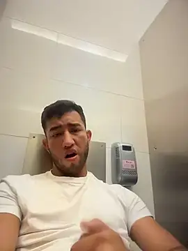 liam_bronw webcam