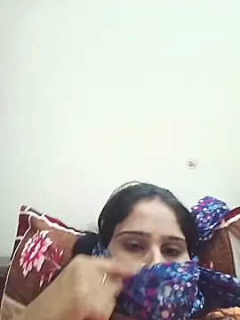 Kori_899 webcam